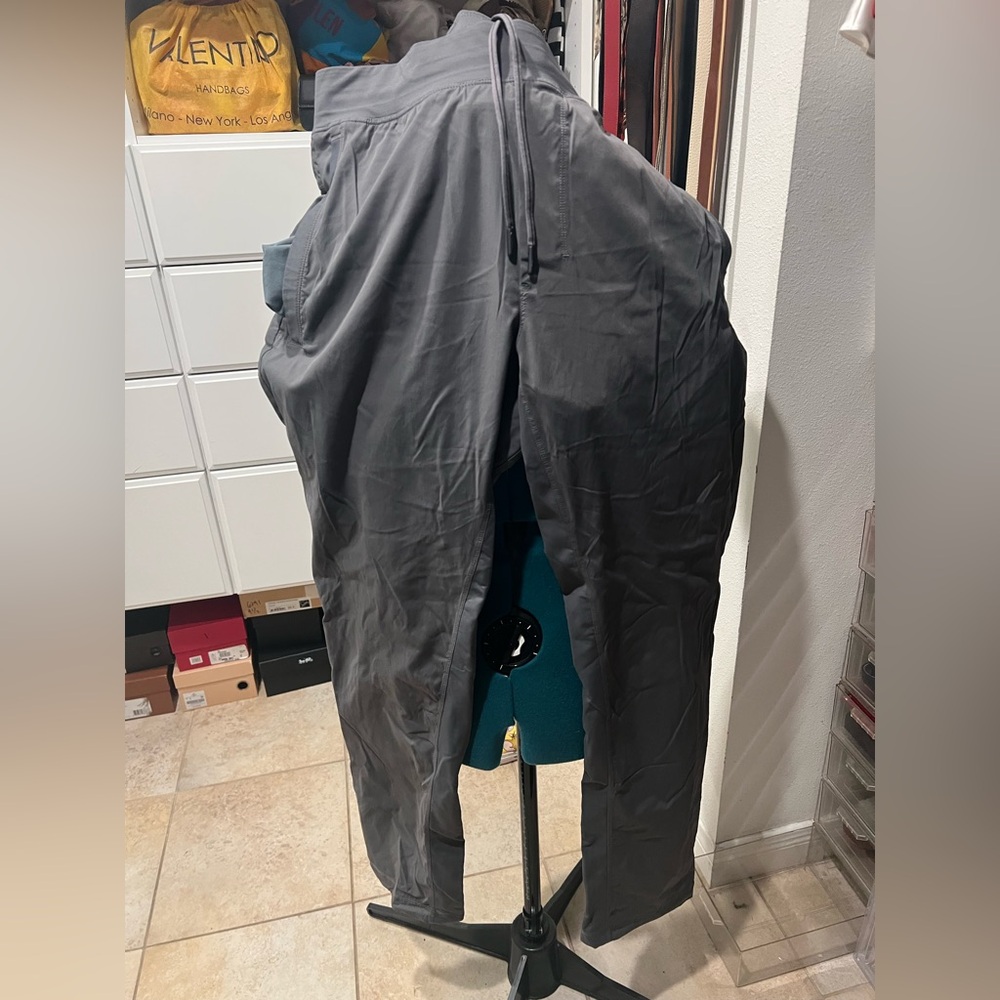 Lululemon ABC Joggers Size XL